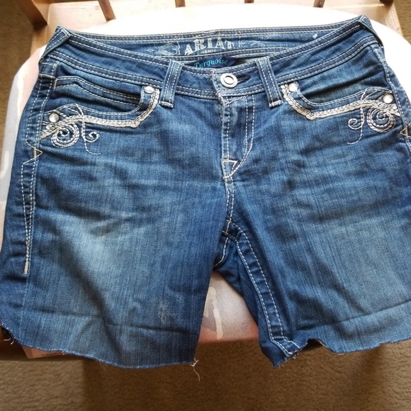 Ariat Pants - Jean shorts